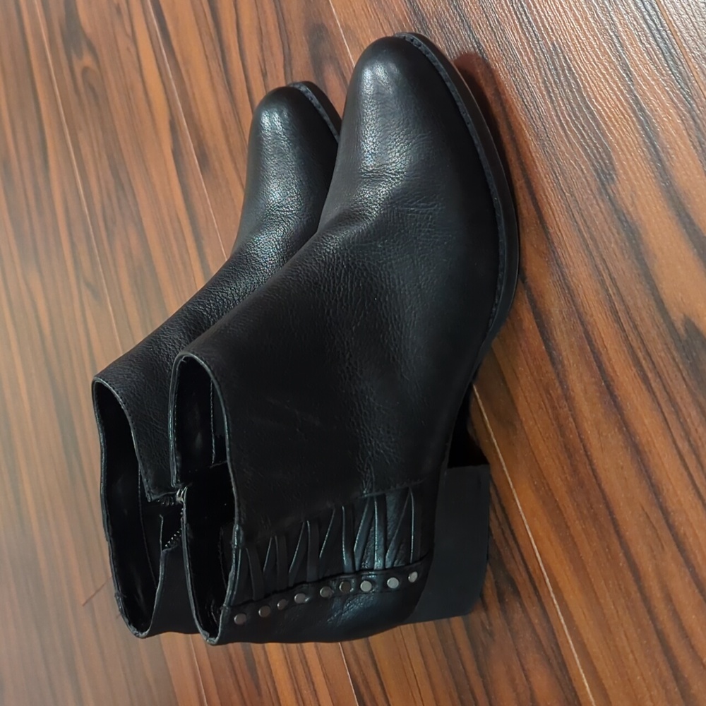 Vince camuto shoes size 8 women's